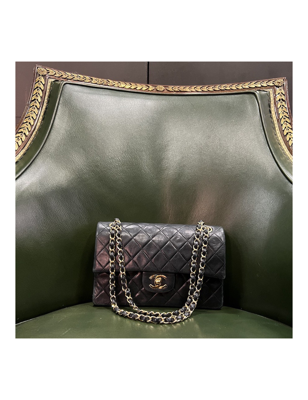 Sac timeless vintage CHANEL noir