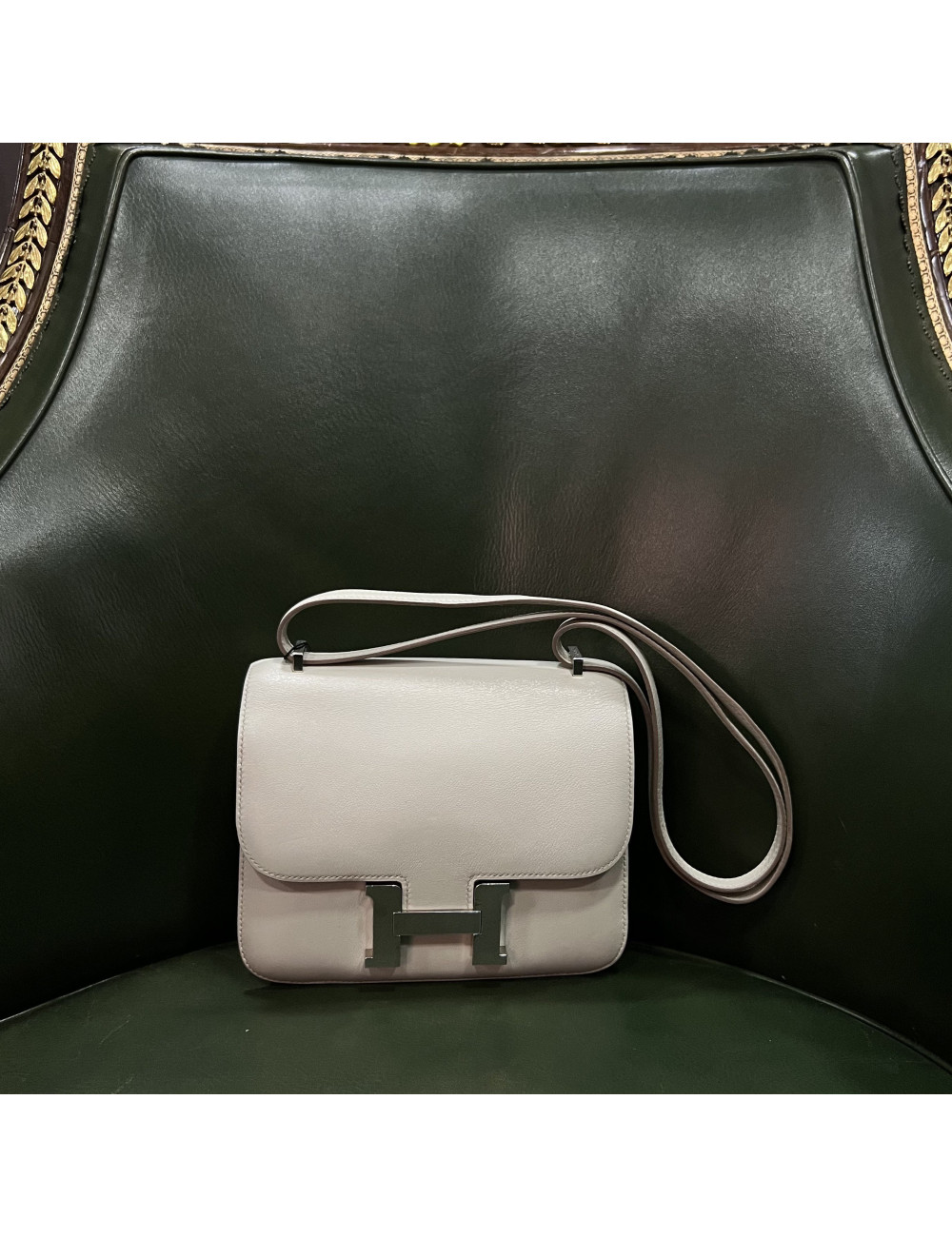 Constance HERMES swift beton