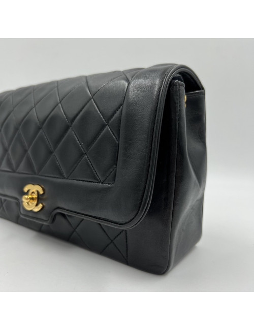 Sac CHANEL noir vintage