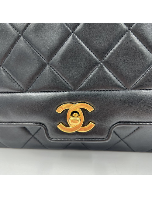 Sac CHANEL noir vintage