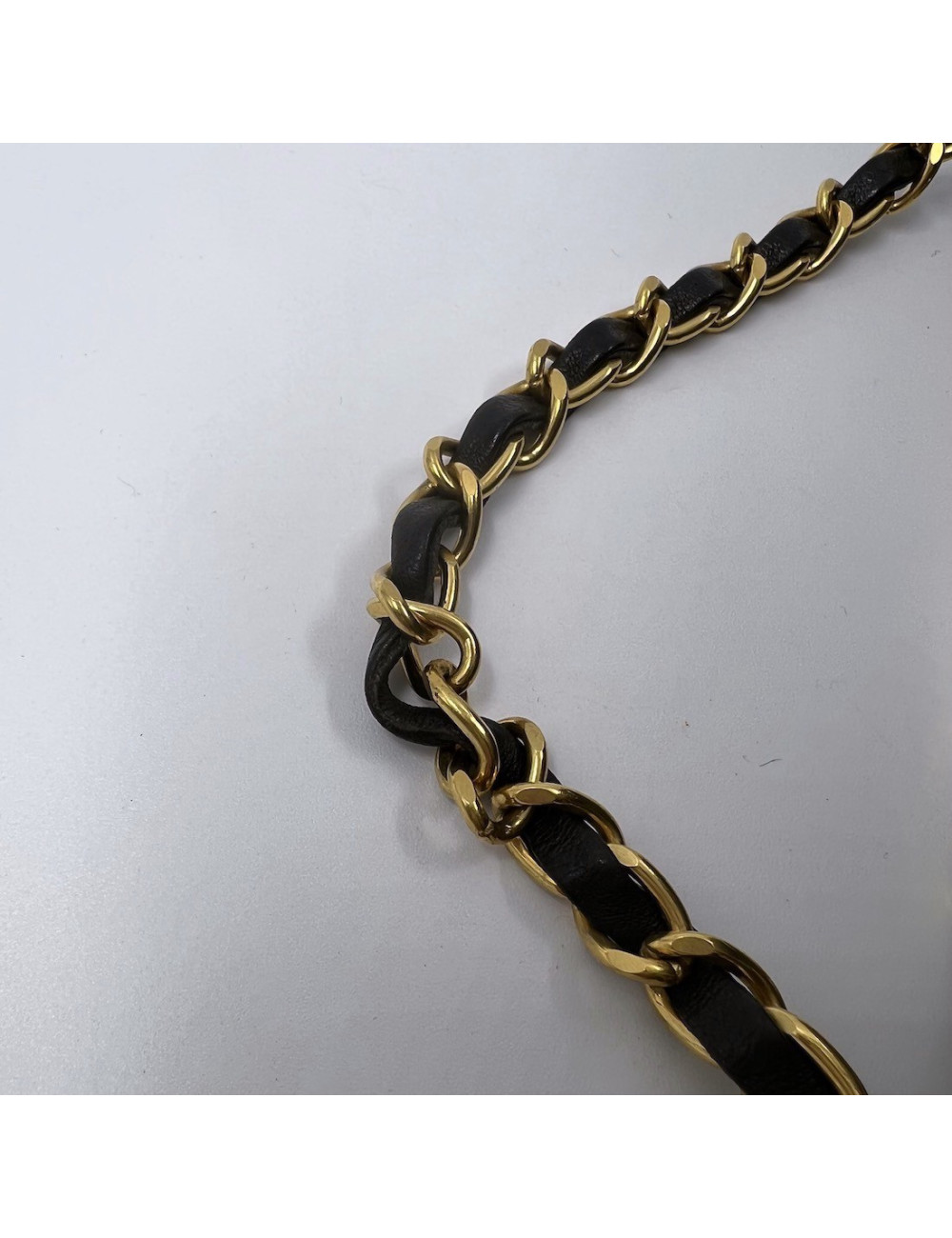 Timeless CHANEL vintage noir