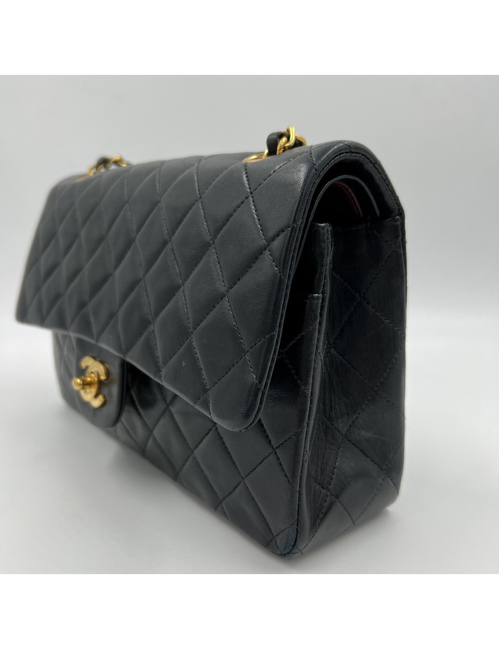 Timeless CHANEL vintage noir