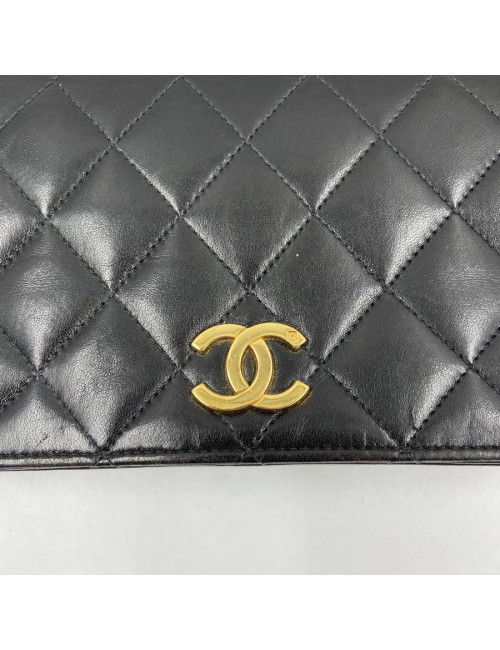 WOC vintage CHANEL mini noir