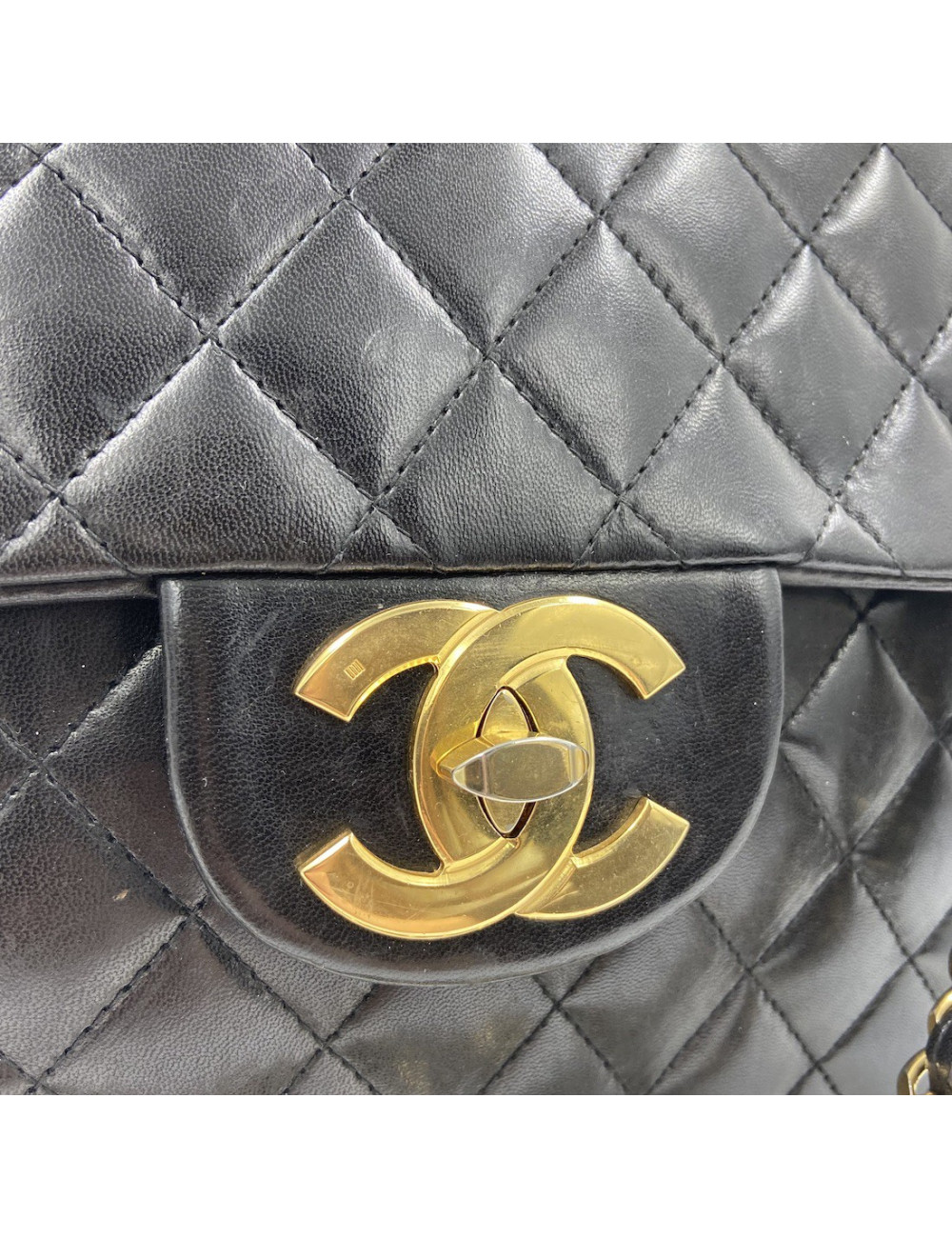 Vintage Maxi jumbo CHANEL FlapBag - Shop here this Beautiful Occasion