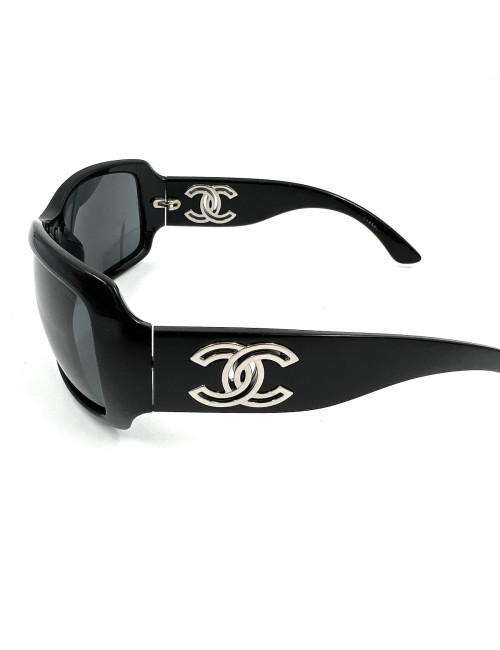 Lunettes de soleil CHANEL 