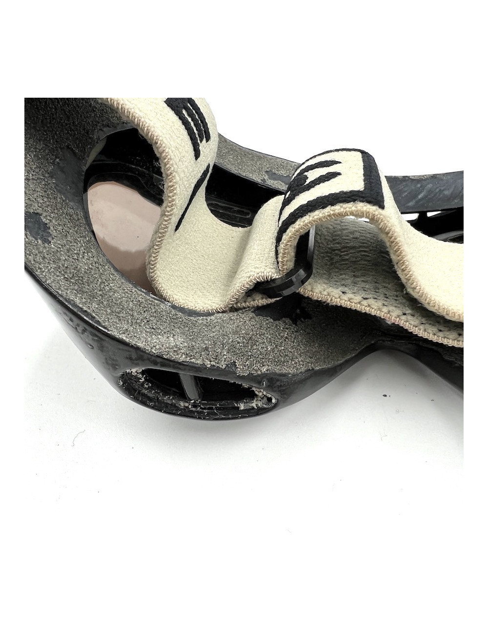 Masque CHANEL déco magasin