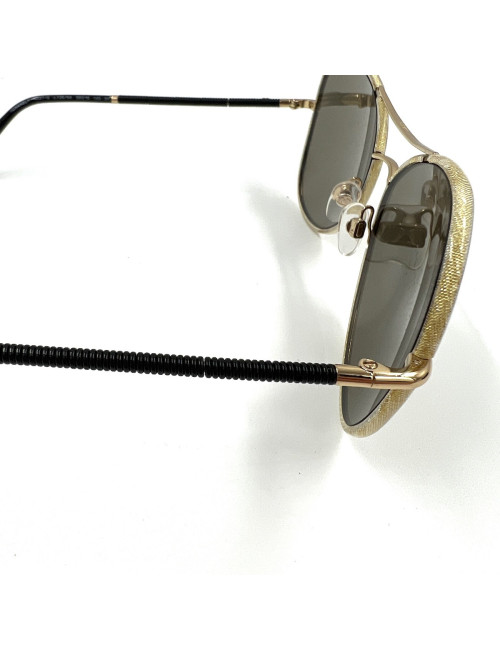 Paire de lunettes de soleil CHANEL aviateur