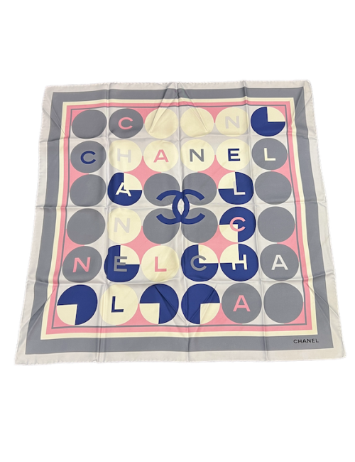 Carré CHANEL soie "CC"