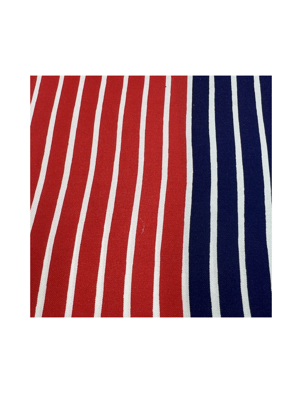 Carré YVES SAINT LAURENT vintage 