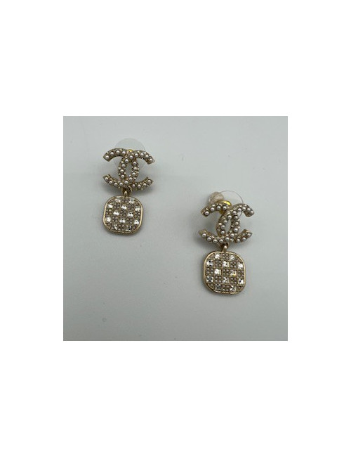 Clous d'oreille CHANEL pendants