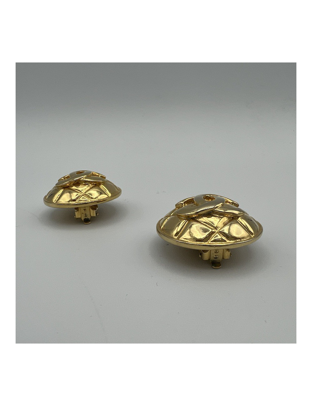 CHANEL Clips vintage