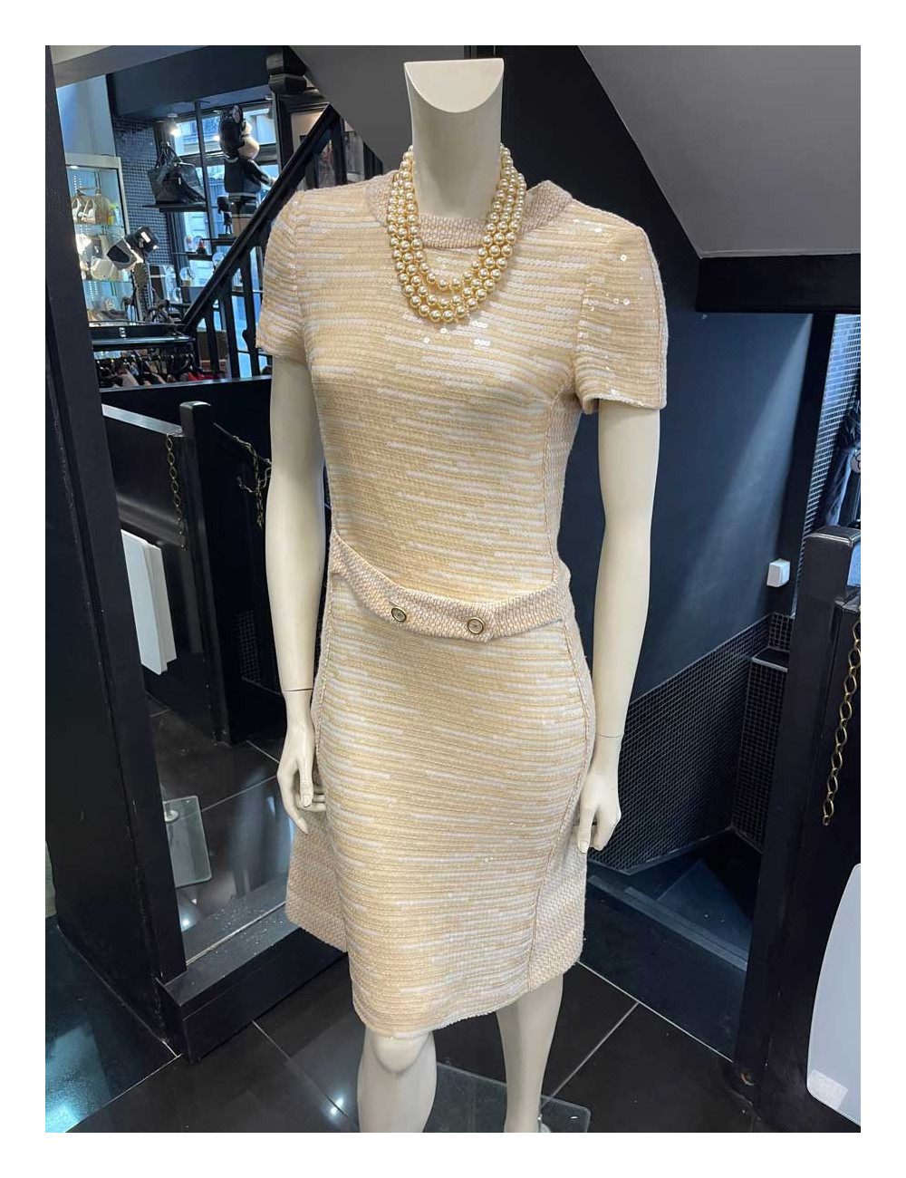 Robe CHANEL tweed et sequins beige