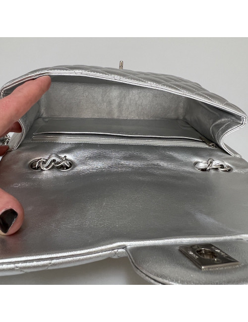 Jumbo CHANEL cuir argent