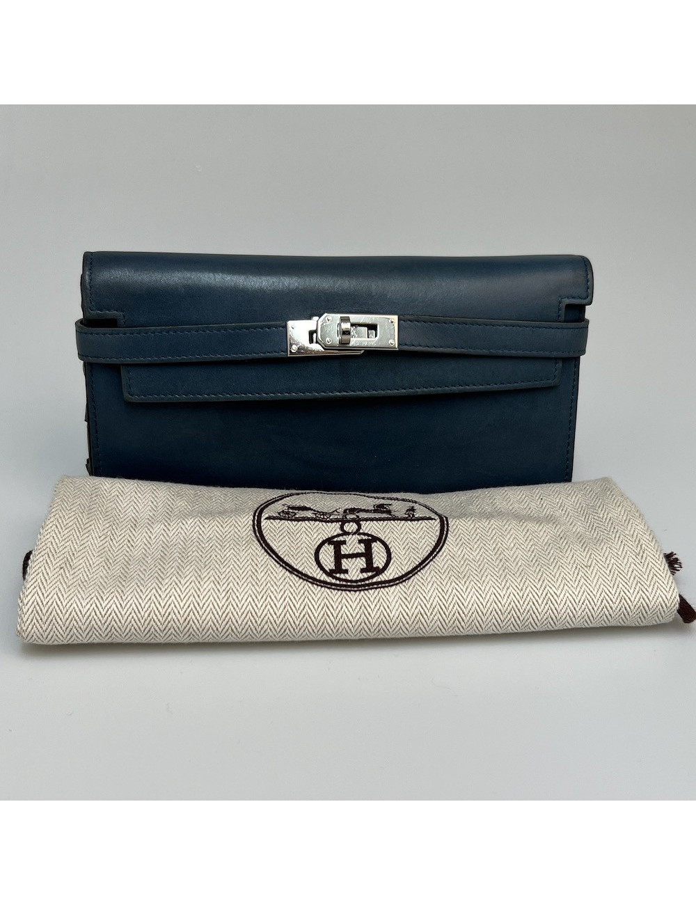 Portefeuille Kelly HERMES cuir bleu