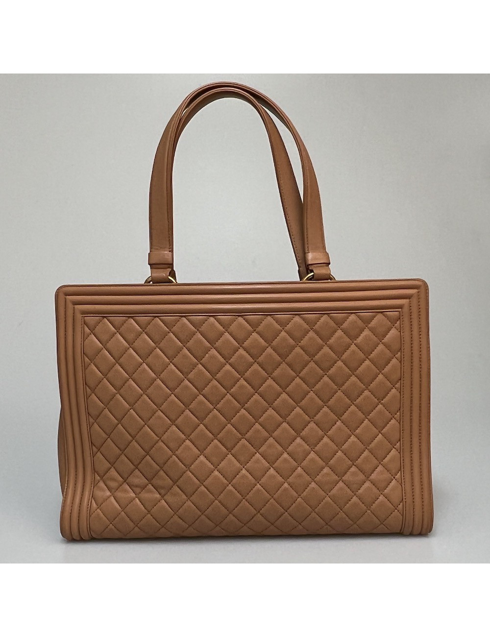 Cabas CHANEL cuir d'agneau beige