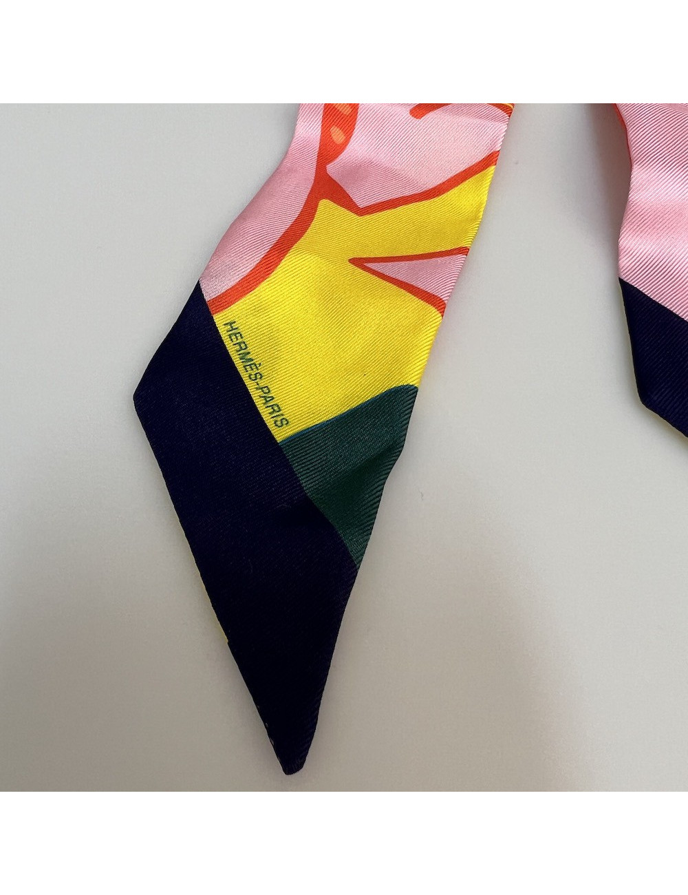 Twilly Graff HERMES  100% soie