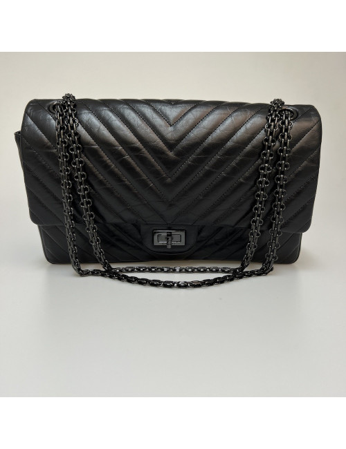 2.55 CHANEL chevrons all black