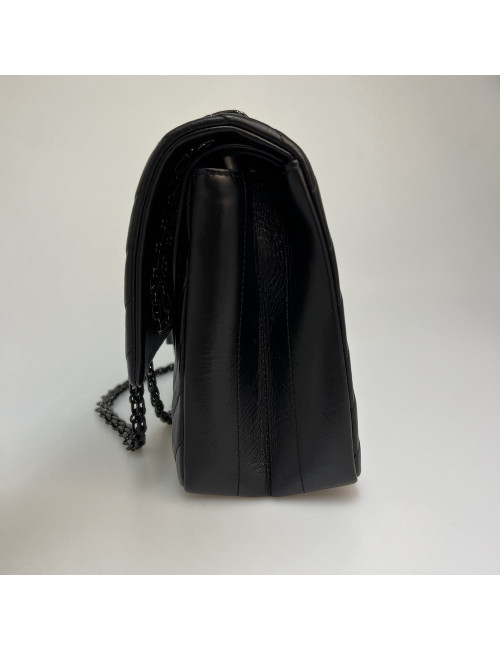 2.55 CHANEL chevrons all black