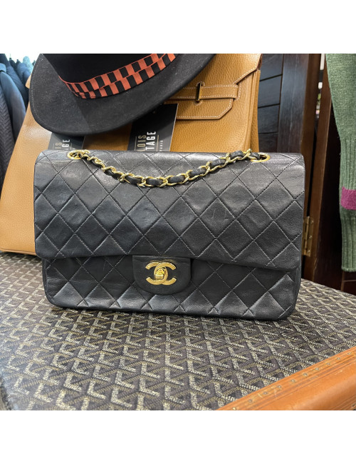 Timeless 25 CHANEL vintage cuir noir
