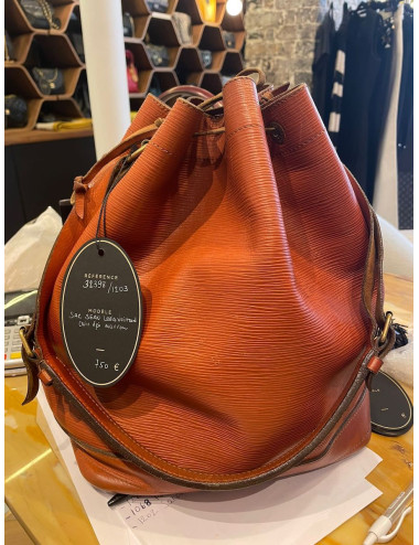 Sac seau LOUIS VUITTON cuir épi