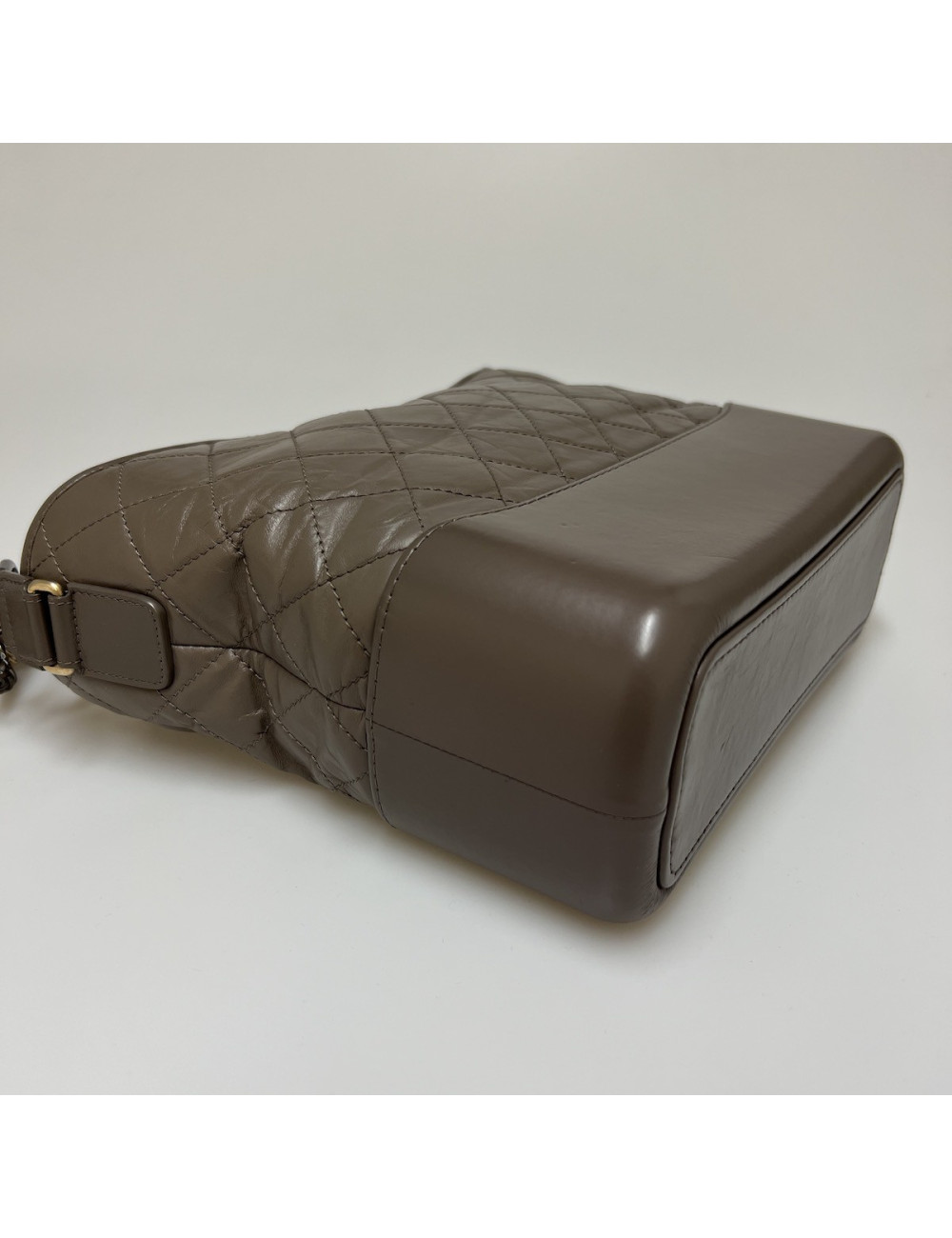 Sac Gabrielle CHANEL cuir taupe