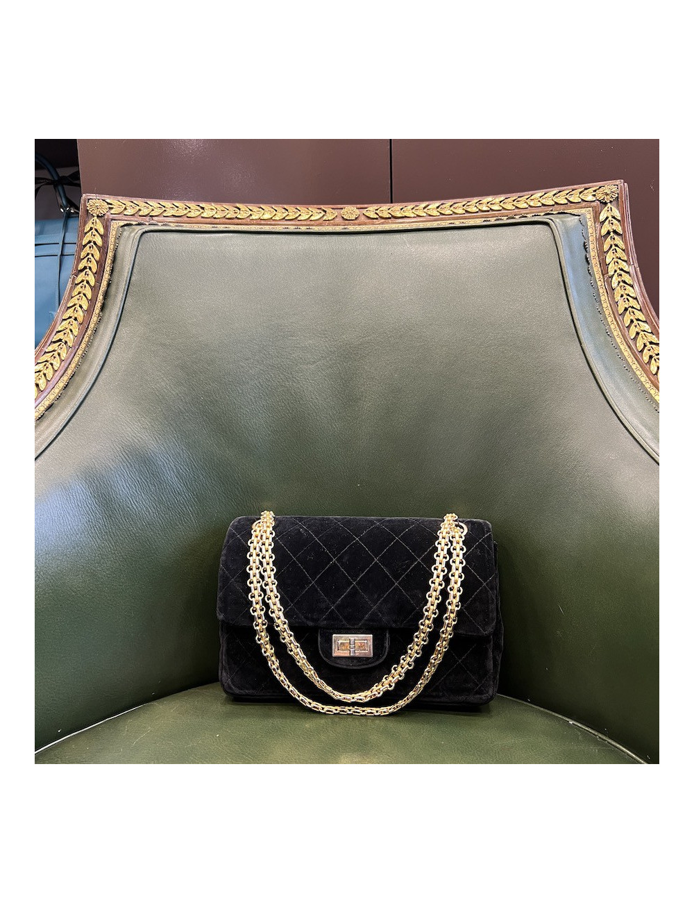 Timeless CHANEL velours noir