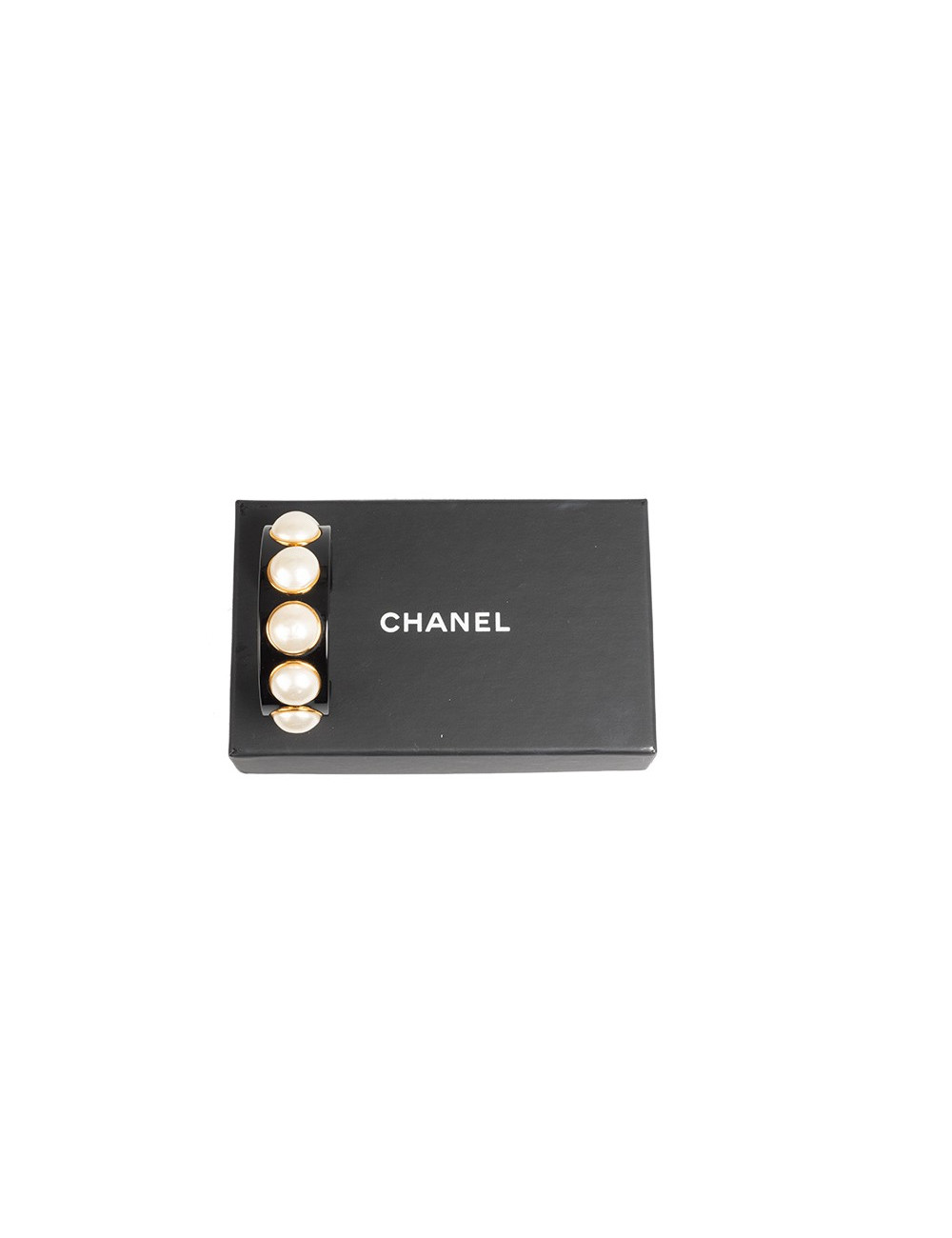 CHANEL black resin and pearly beads bracelet