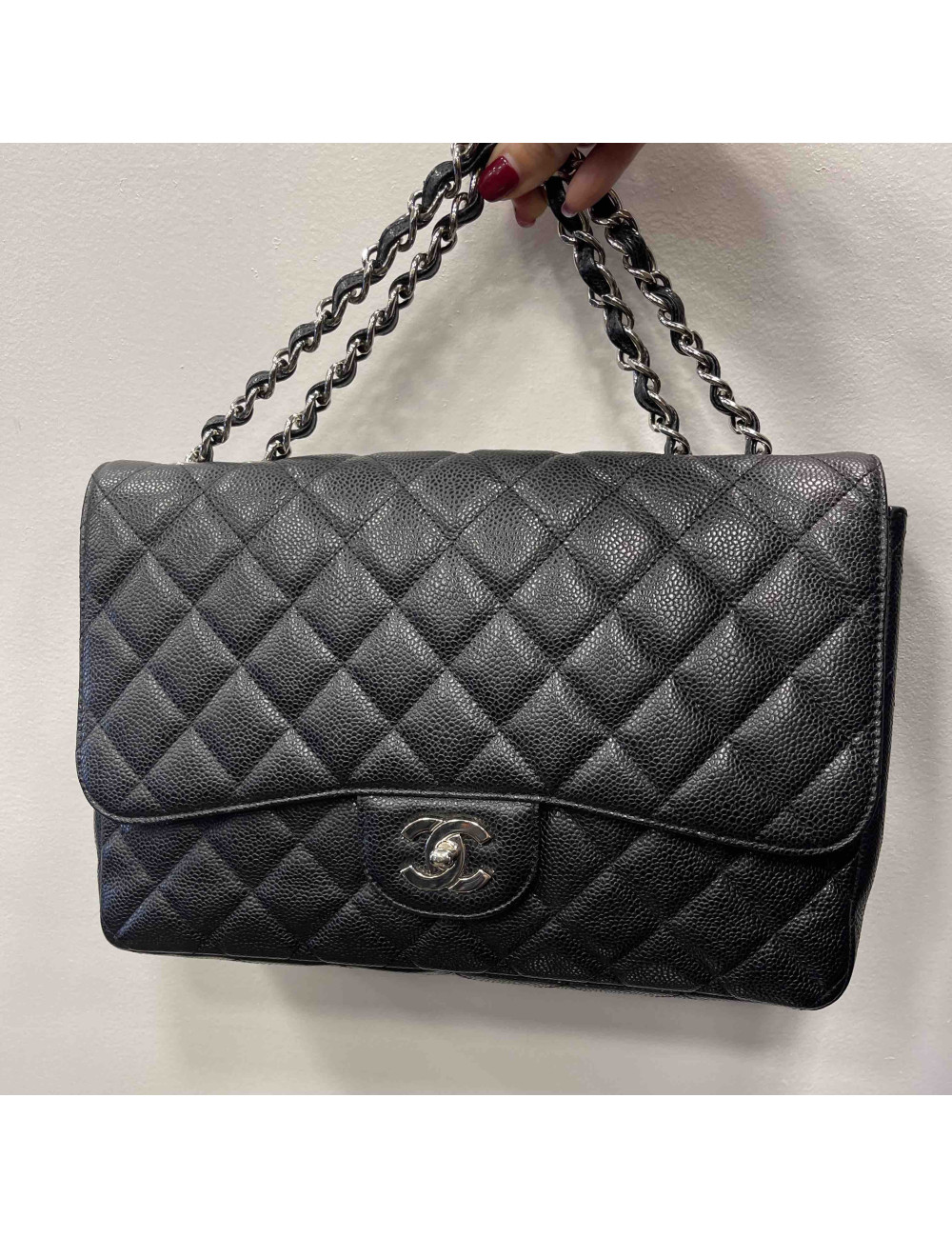 Sac jumbo CHANEL caviar noir