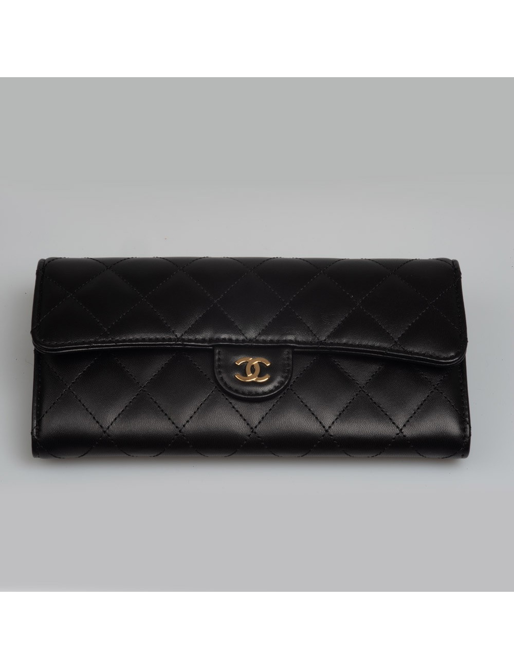 Porte-monnaie CHANEL cuir matelassé noir