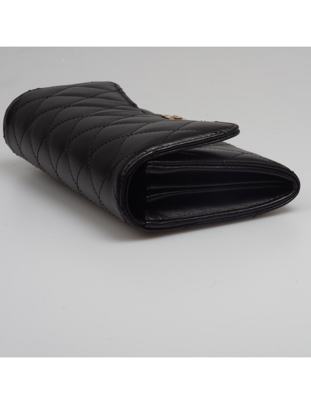 Porte-monnaie CHANEL cuir matelassé noir