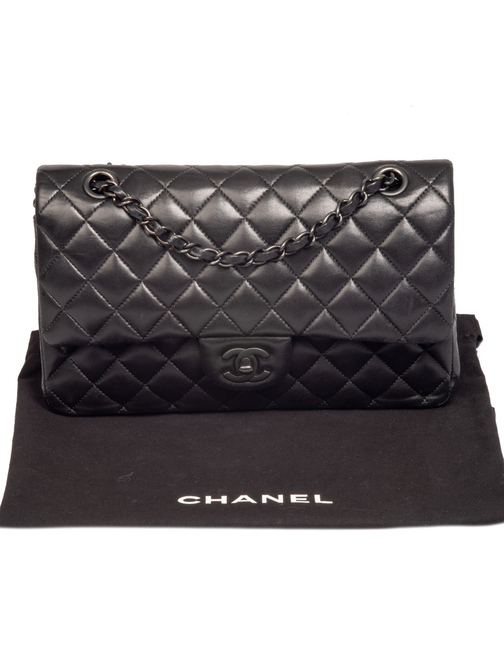 Timeless CHANEL cuir d'agneau all black