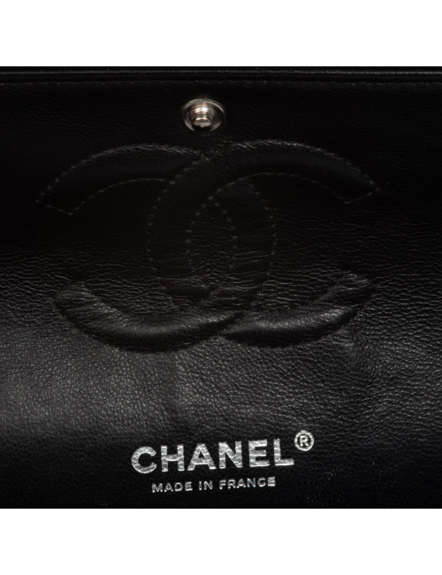 Timeless CHANEL cuir d'agneau all black
