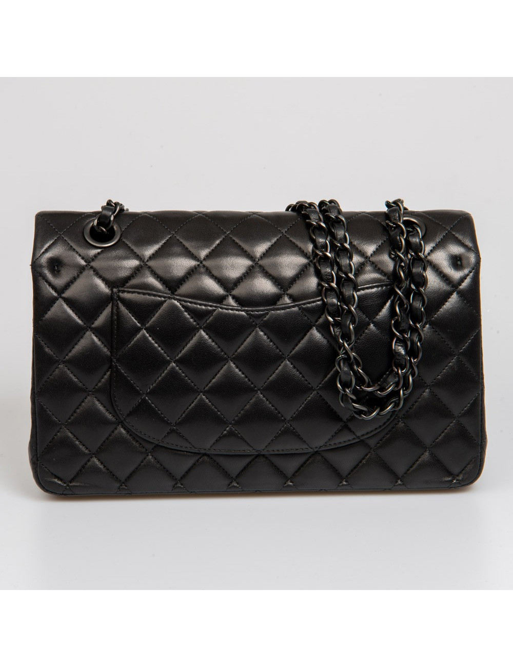 Timeless CHANEL cuir d'agneau all black