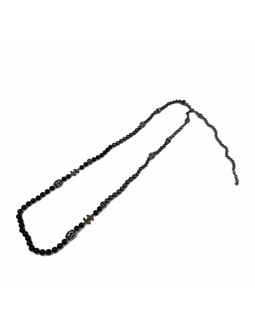 Sautoir CHANEL perles grises