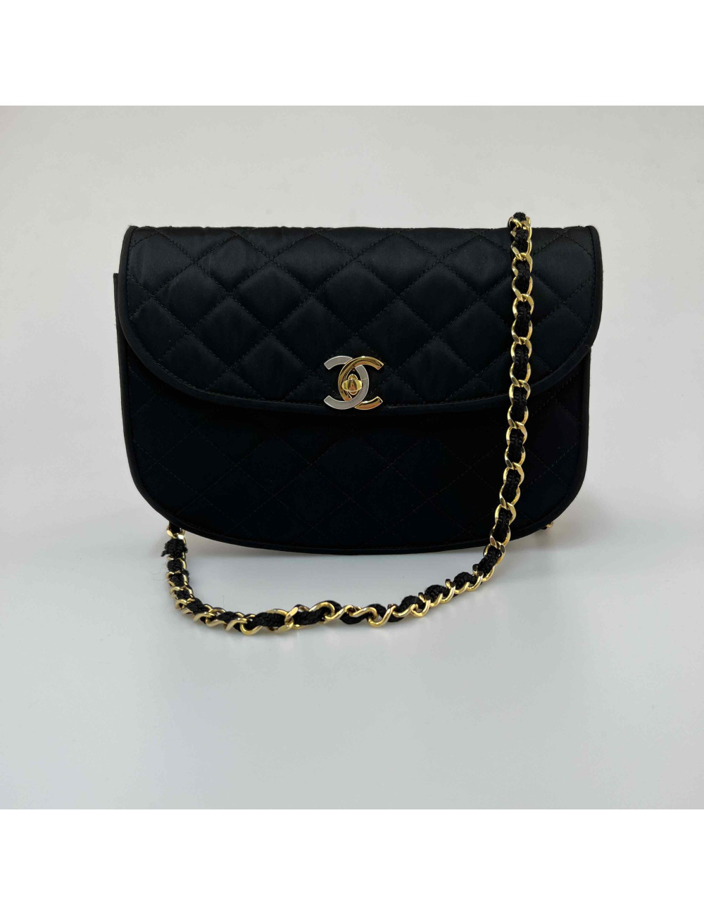 Sac à main CHANEL Couture satin noir 