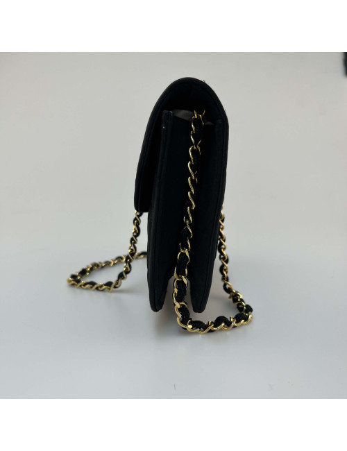 Sac à main CHANEL Couture satin noir 