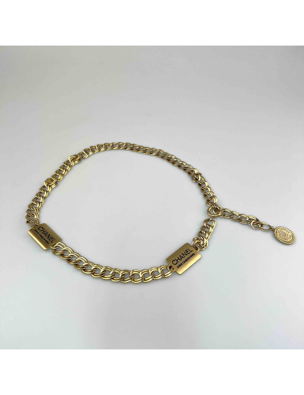 Ceinture CHANEL plaques CHANEL dorée