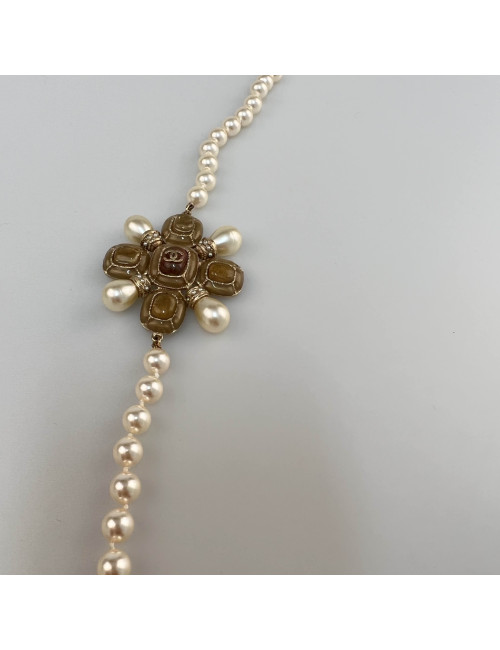 Sautoir CHANEL perles nacrées