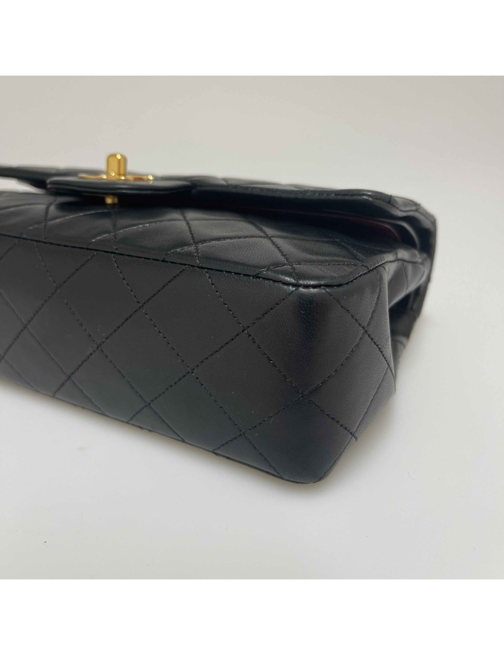 Sac CHANEL vintage classique noir