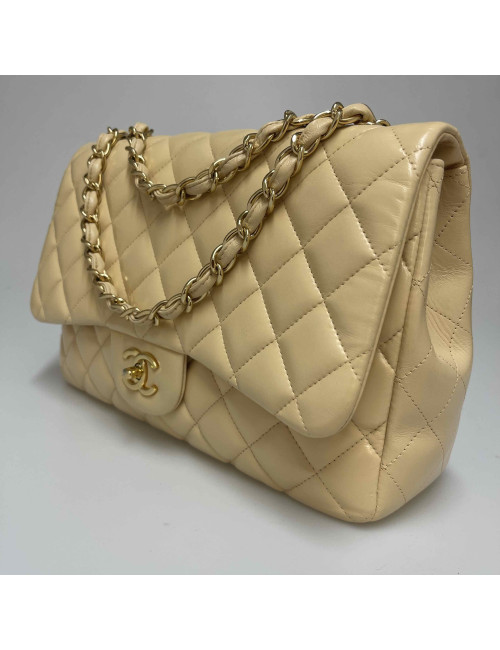 Jumbo CHANEL cuir d'agneau beige