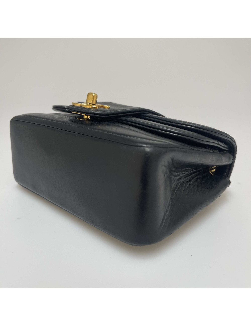 Vintage CHANEL Mini Black Bag - Occasion Certified Authentic