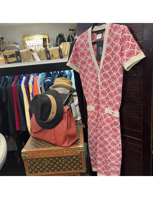 Robe CHANEL T 38 cachemire 