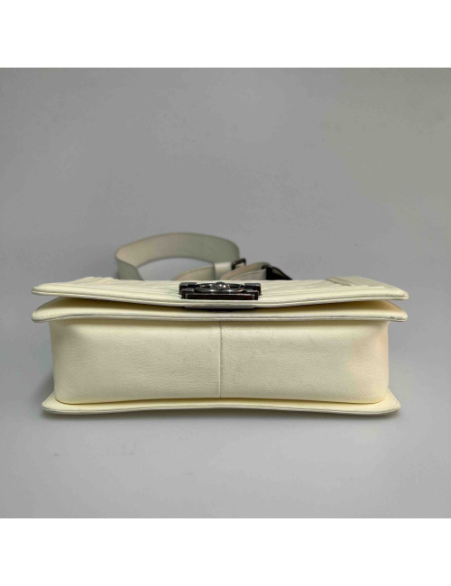 Sac Boy CHANEL coquille d'oeuf bandoulière