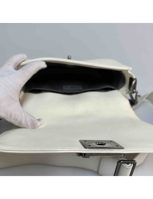 Sac Boy CHANEL coquille d'oeuf bandoulière