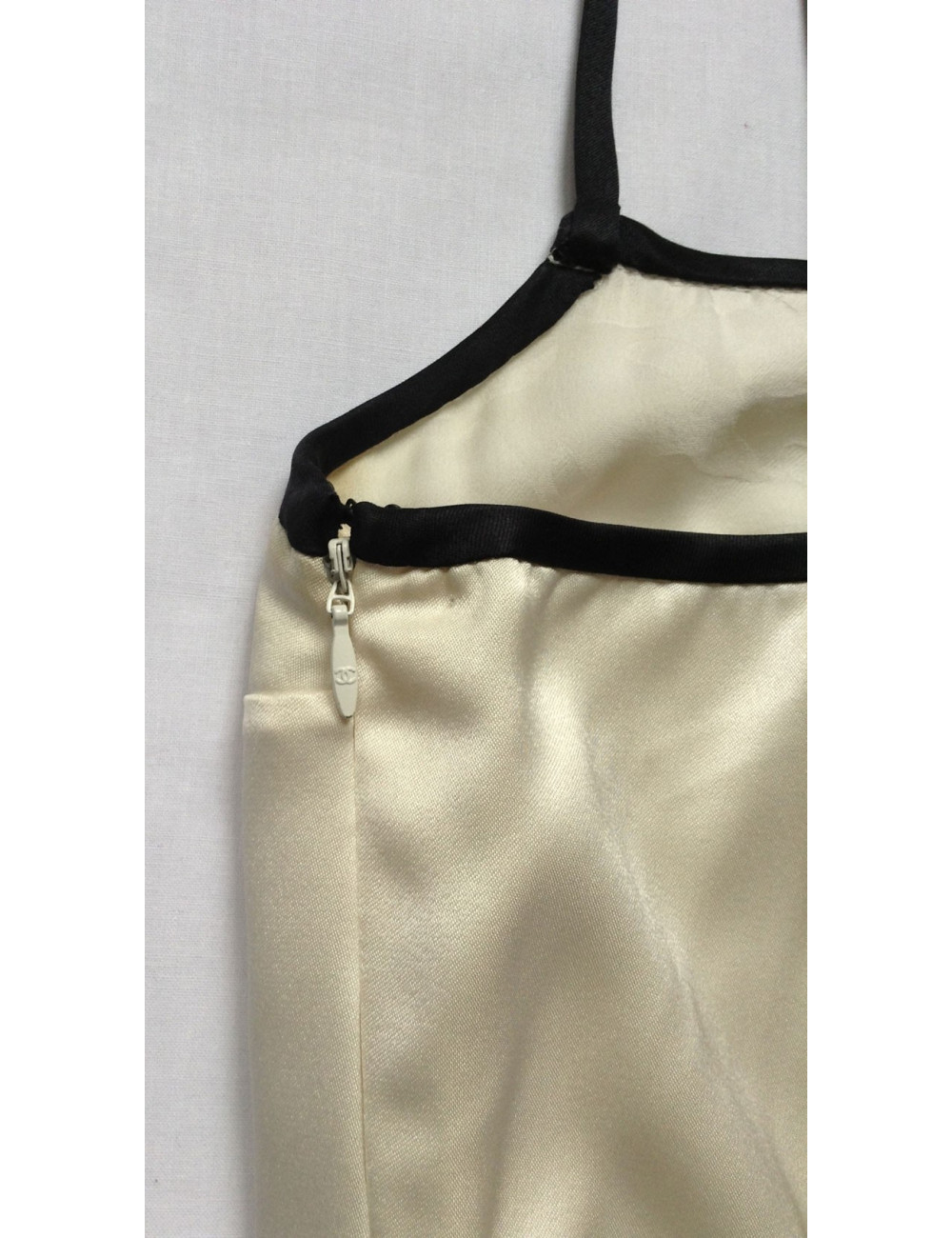 débardeur CHANEL écru et noir t 42