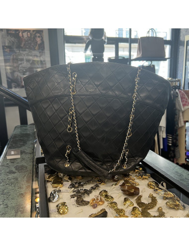 Cabas vintage CHANEL cuir d'agneau noir 2