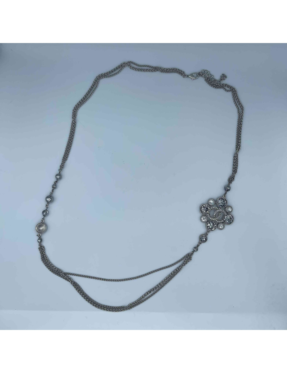 Sautoir CHANEL brillants 