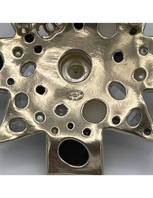 Broche CHANEL or et perles