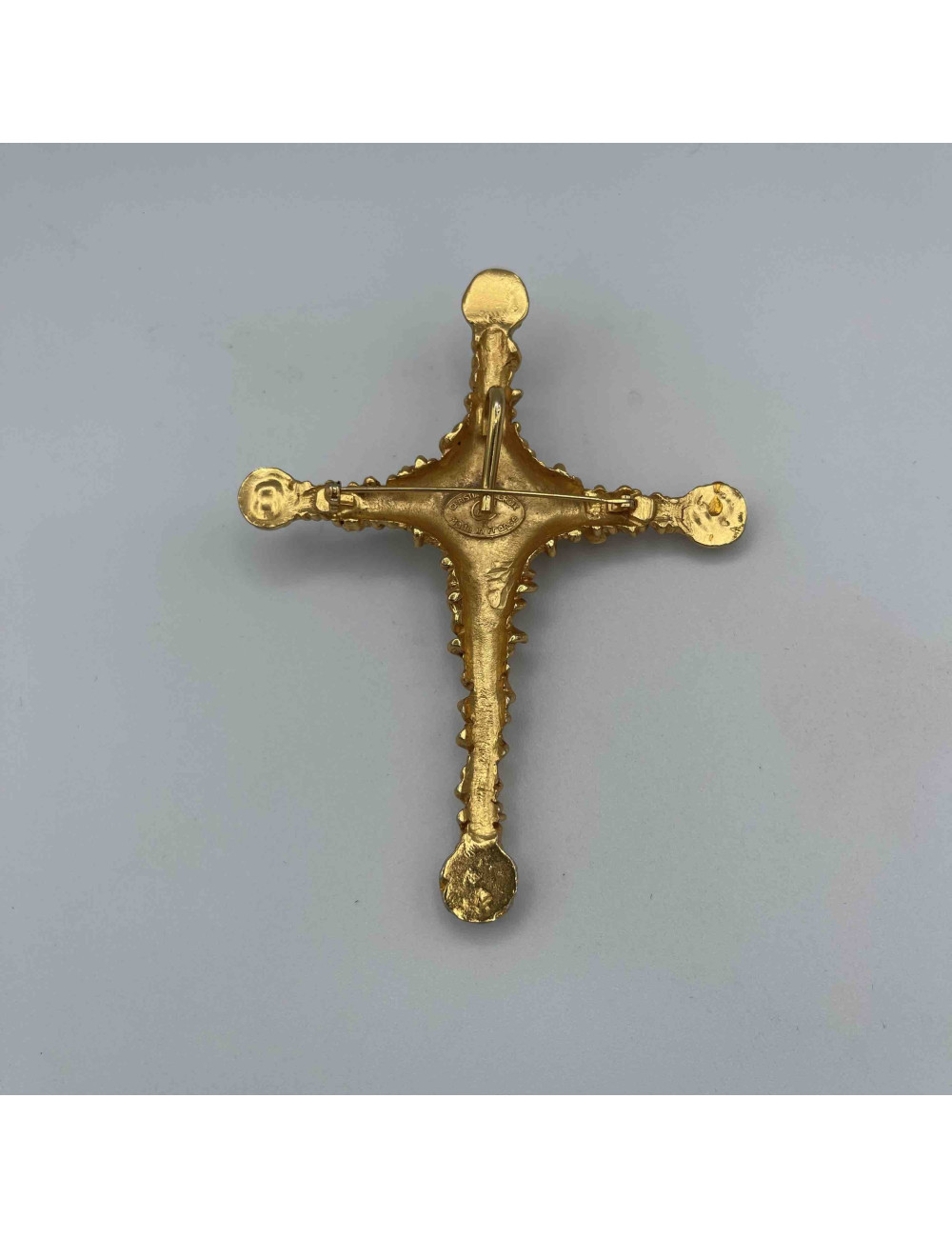 Broche vintage CHRISTIAN LACROIX dorée strass et perle