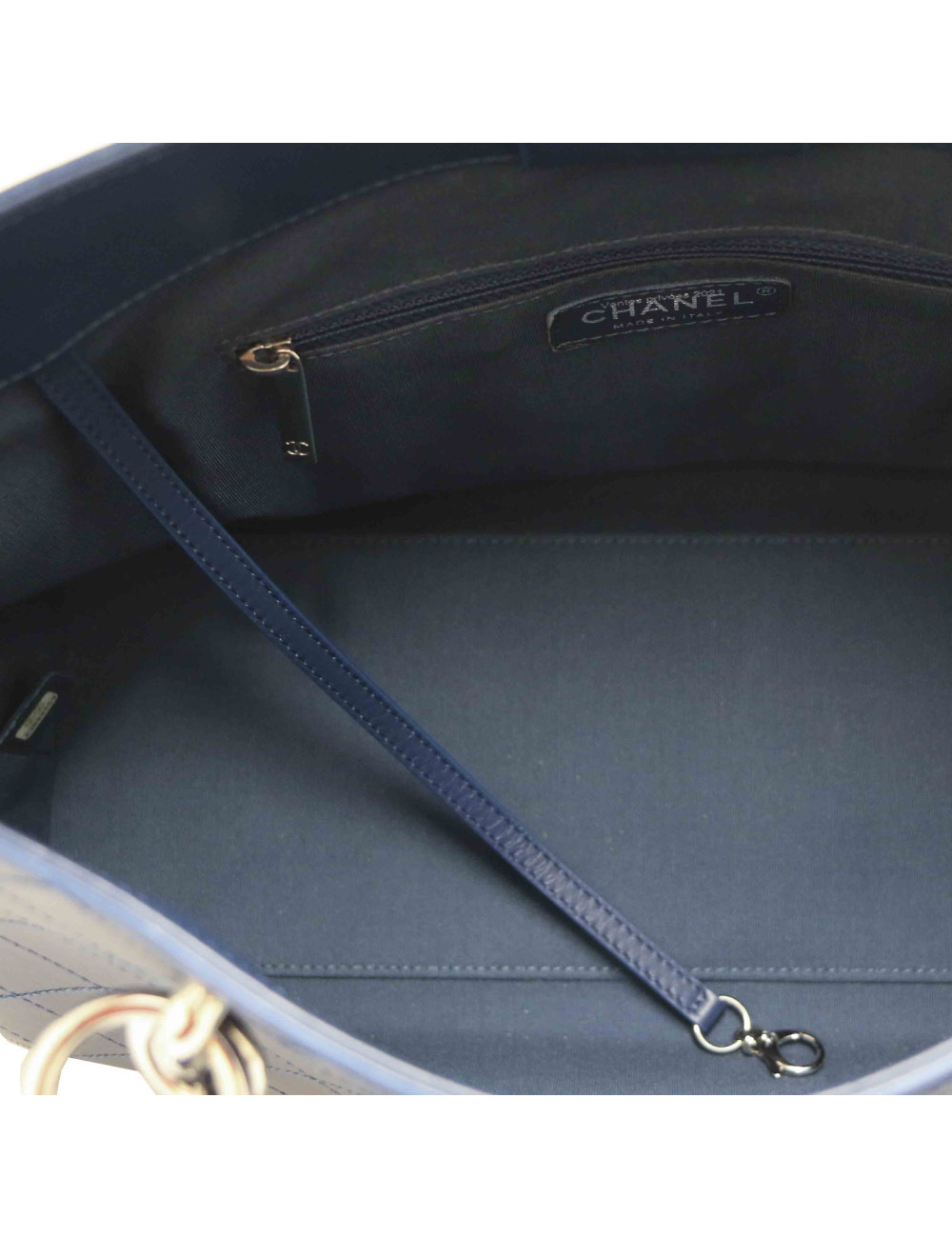 Cabas CHANEL cuir bleu